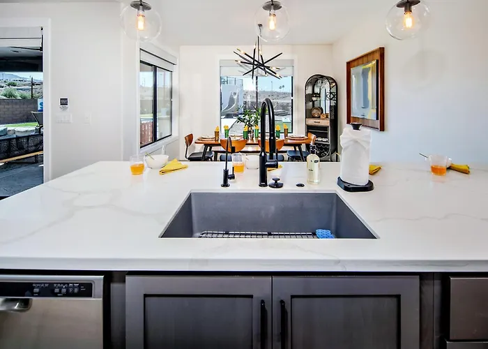 Holiday home Solara Ultimate Backyard & Gameroom *