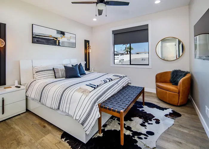 Solara Ultimate Backyard & Gameroom * Lake Havasu City