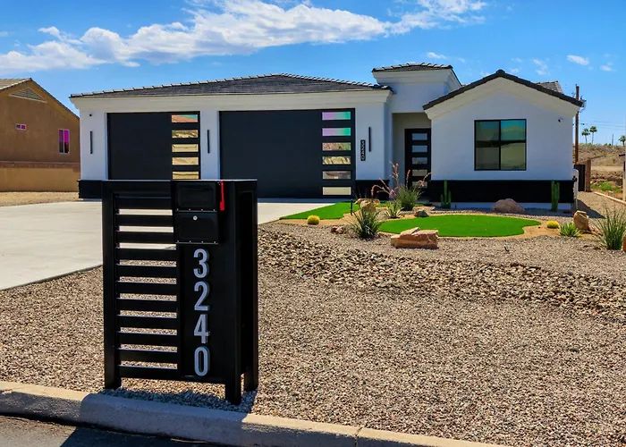 Holiday home Solara Ultimate Backyard & Gameroom *